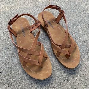 Soda Women Tan Cross Strap Buckle Sandal